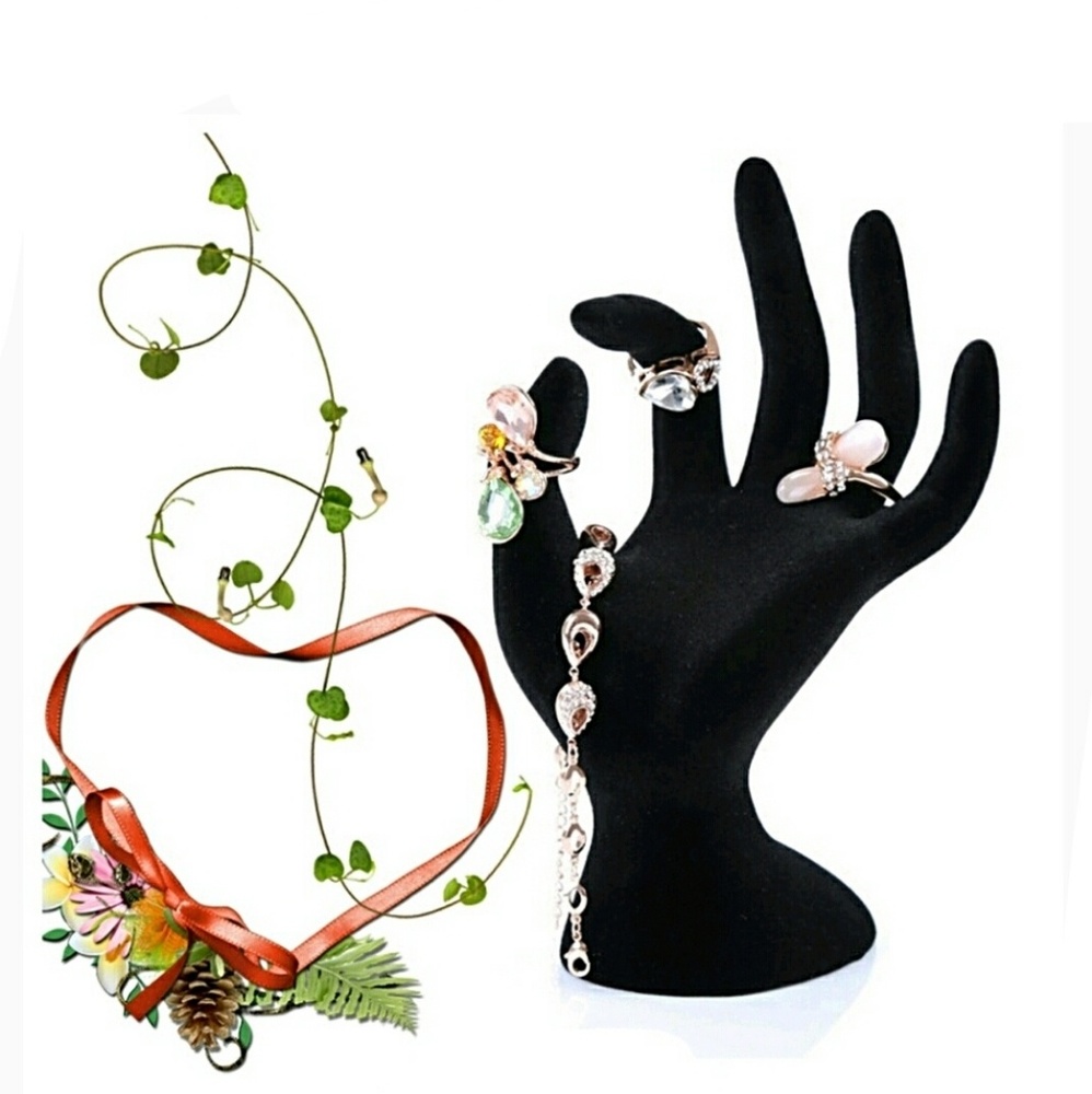 🆕️ Velvet Ring/Jewelry Display Hand - Picture 6 of 6